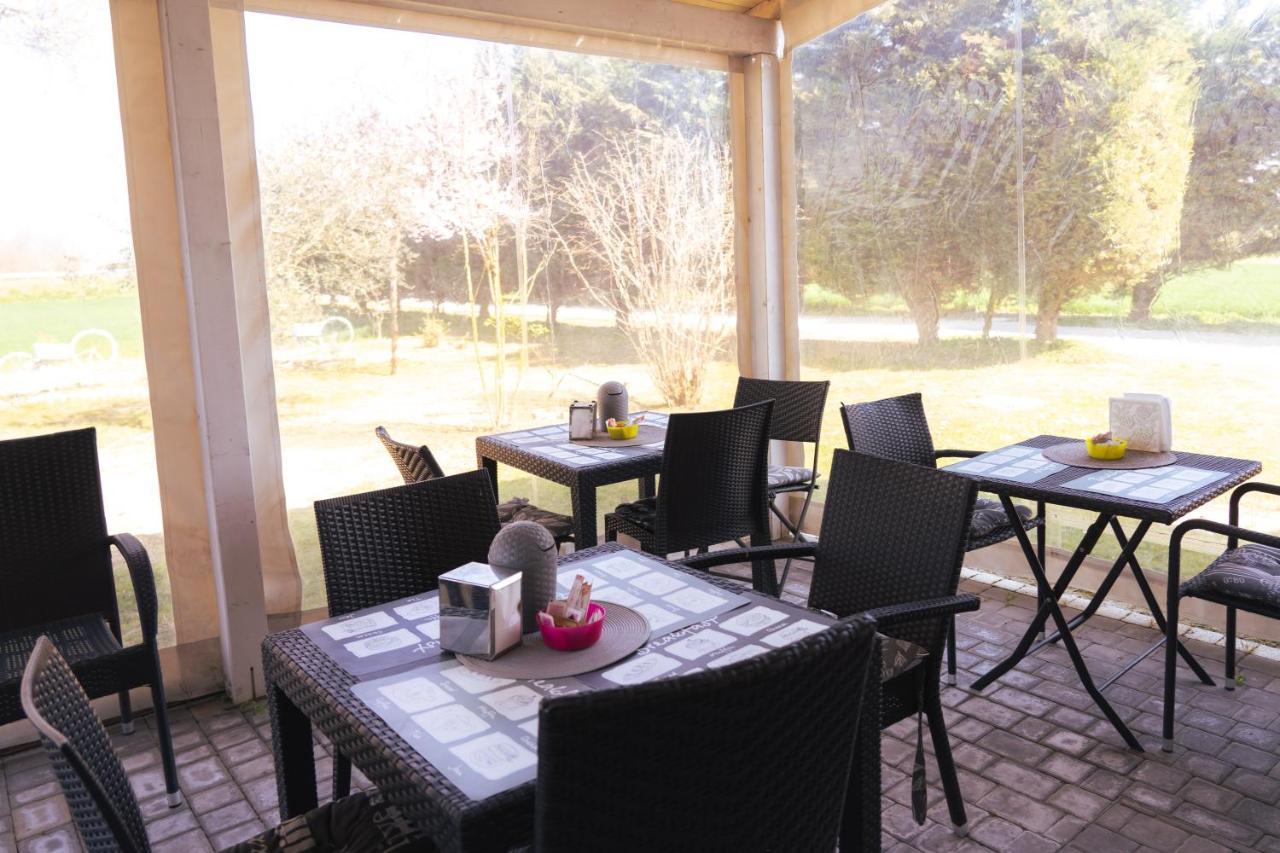 Bed and Breakfast Il Giardino Di Rebecca Ferrara Exterior foto